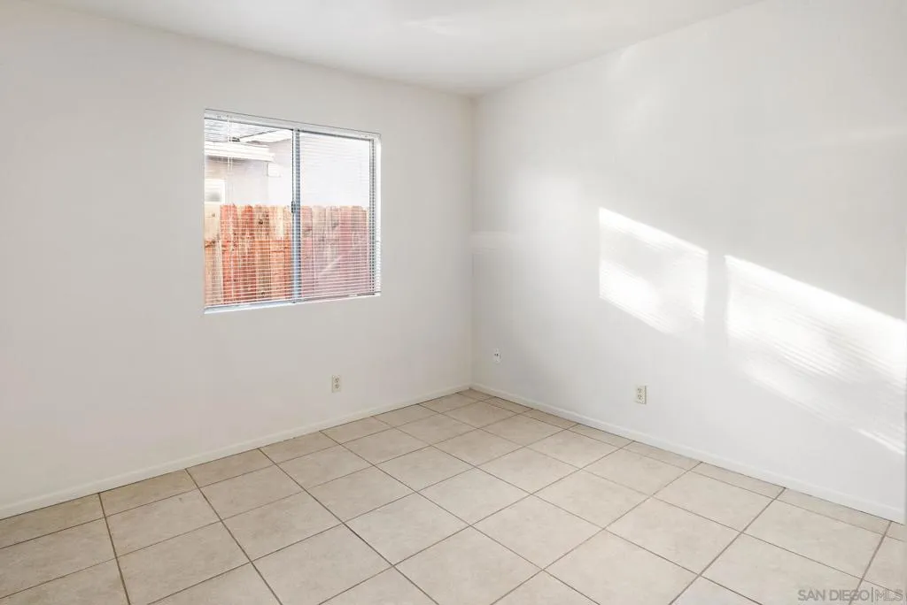 8555 Jade Coast, San Diego, California 92126 home-pic-19