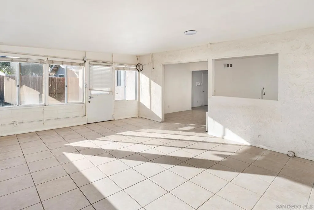 8555 Jade Coast, San Diego, California 92126 home-pic-14