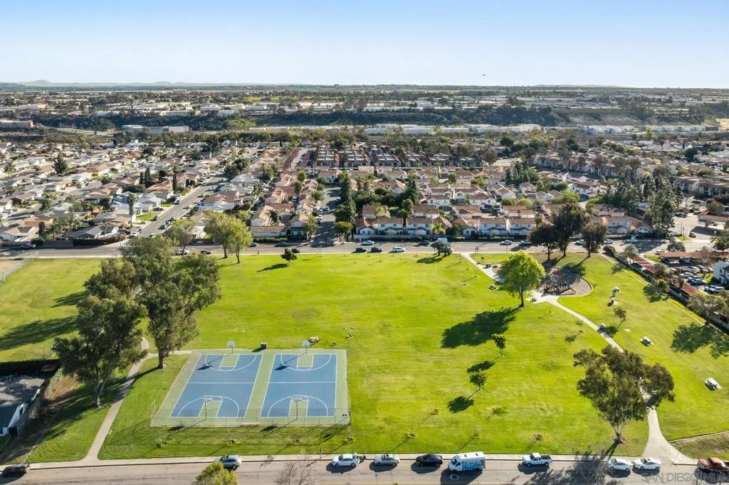 8555 Jade Coast, San Diego, California 92126 home-pic-34