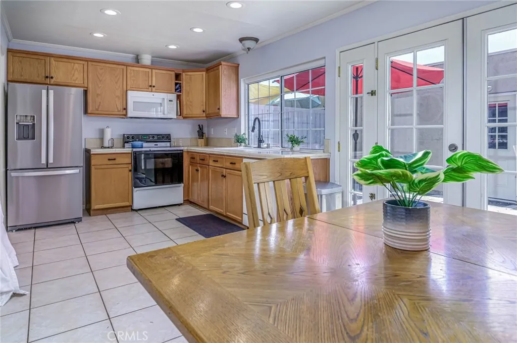 1585 Honeywood Court, Brea, California 92821 home-pic-17