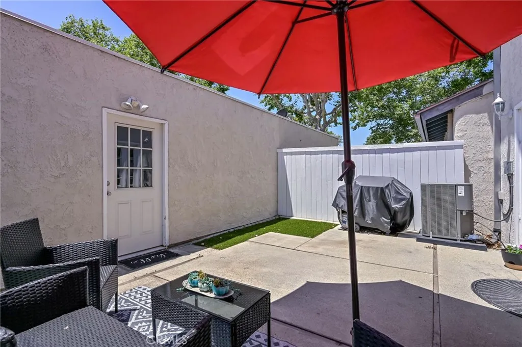 1585 Honeywood Court, Brea, California 92821 home-pic-33