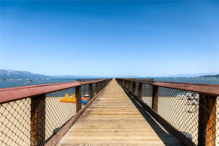 private pier