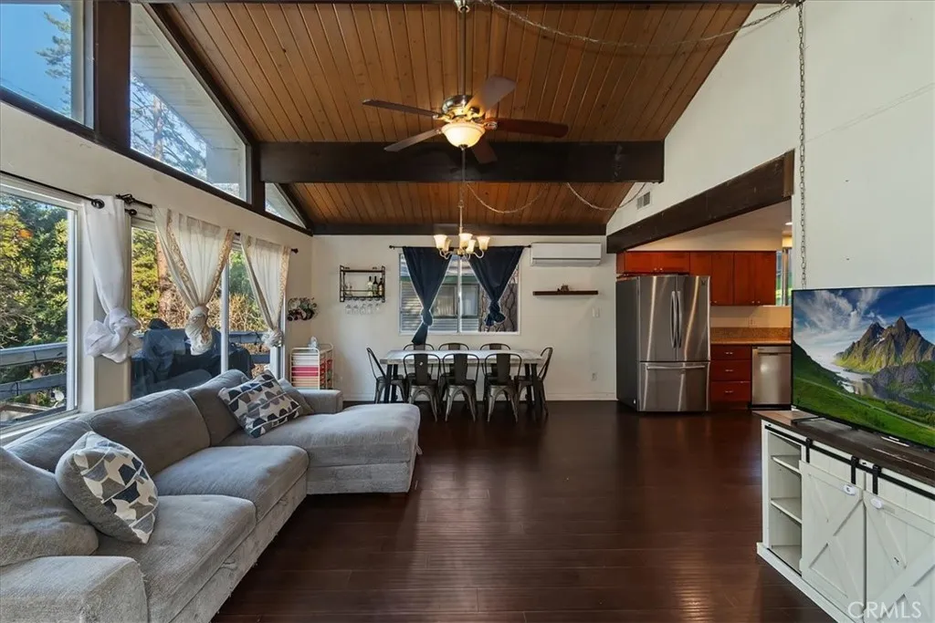 22868 Laurel, Crestline, California 92325 home-pic-7