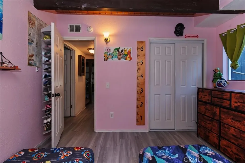 22868 Laurel, Crestline, California 92325 home-pic-31