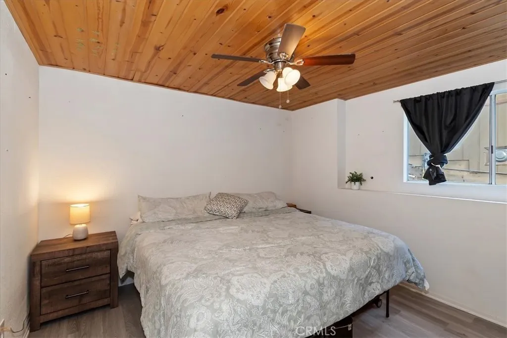 22868 Laurel, Crestline, California 92325 home-pic-26