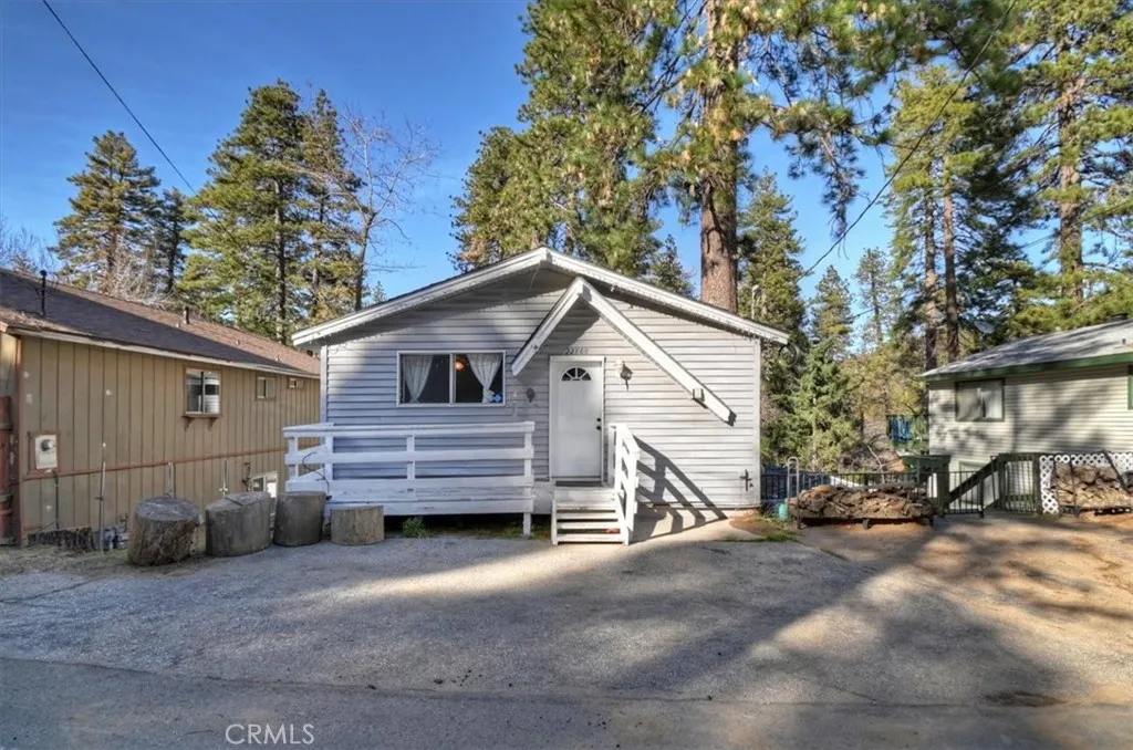 22868 Laurel, Crestline, California 92325 home-pic-38