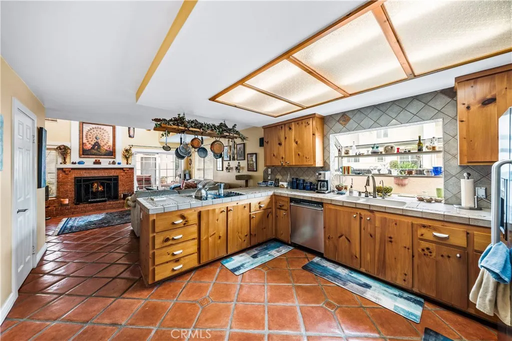 427 21st, Huntington Beach, California 92648 home-pic-12