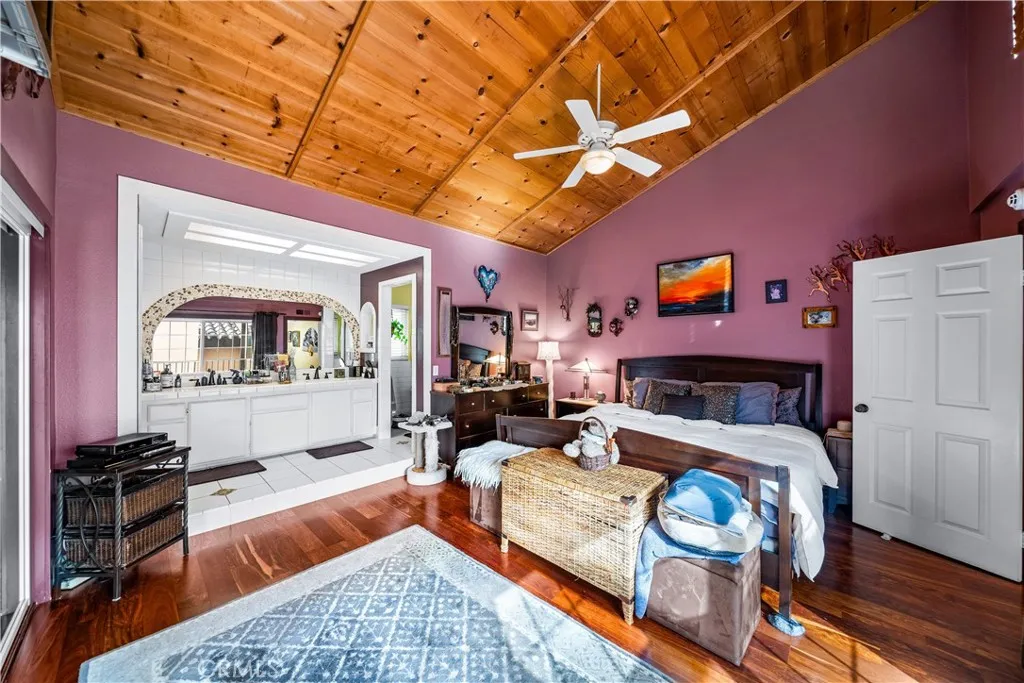 427 21st, Huntington Beach, California 92648 home-pic-33