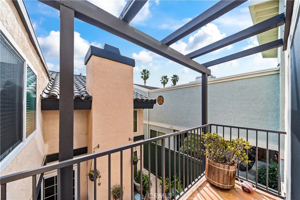 427 21st, Huntington Beach, California 92648 home-pic-32