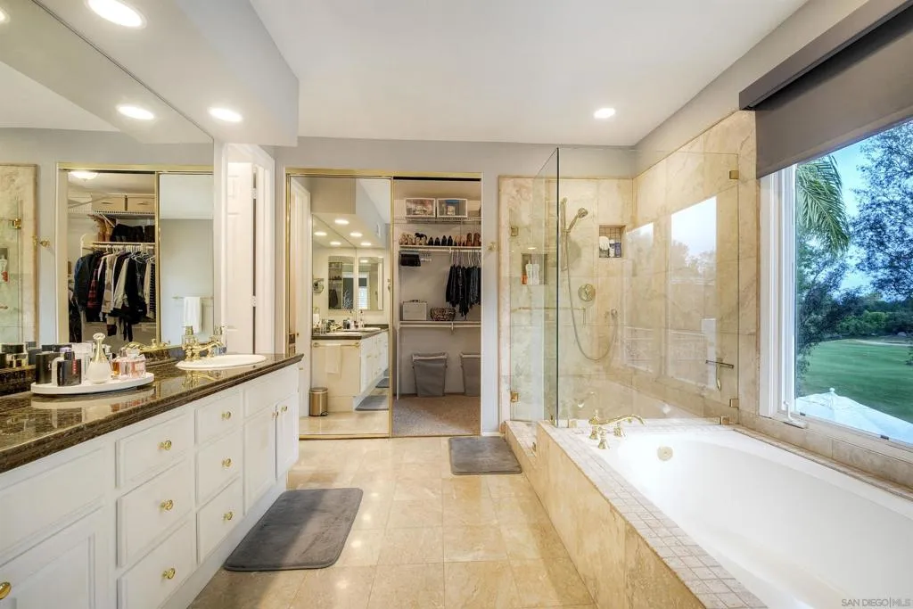 17277 N Woodson Court, Ramona, California 92065 home-pic-23