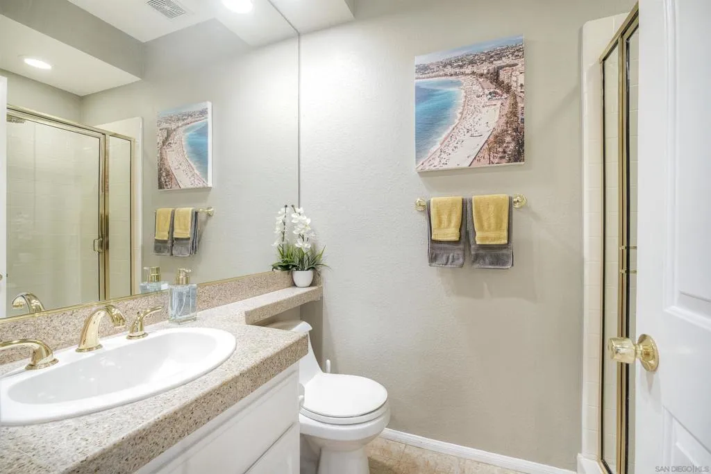 17277 N Woodson Court, Ramona, California 92065 home-pic-18