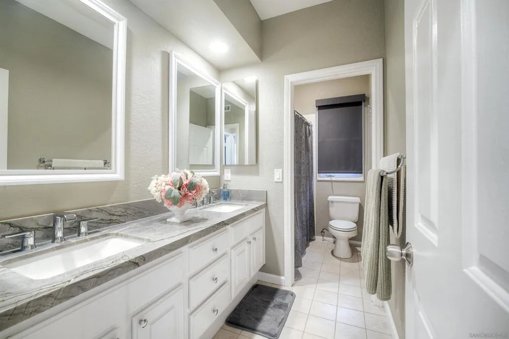 17277 N Woodson Court, Ramona, California 92065 home-pic-26