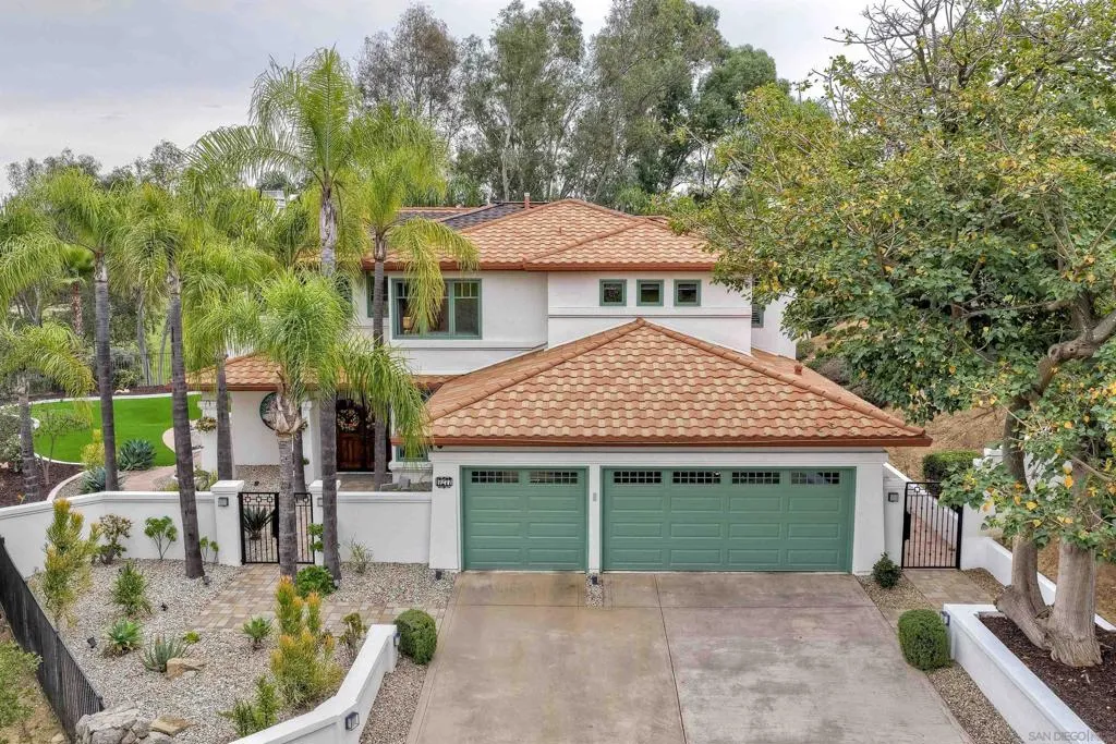17277 N Woodson Court, Ramona, California 92065 home-pic-46