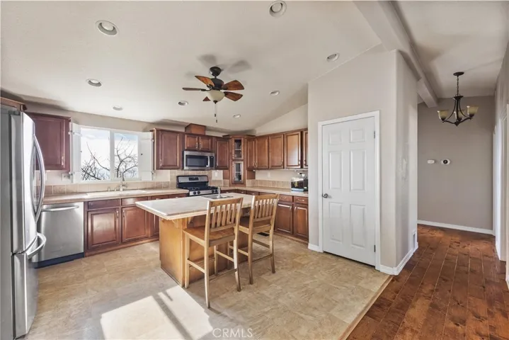 990 Mesa Valley Road, Lebec, California 93243