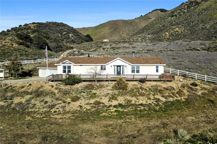 990 Mesa Valley Road, Lebec, California 93243