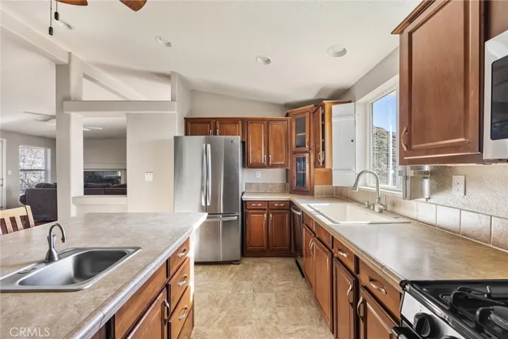 990 Mesa Valley Road, Lebec, California 93243