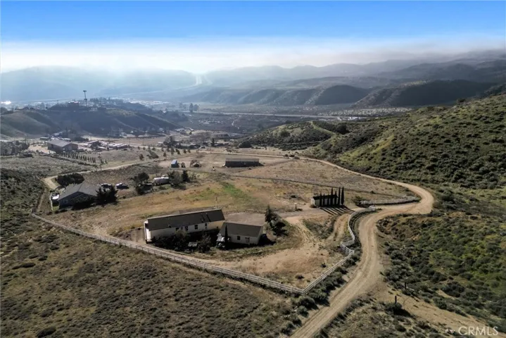 990 Mesa Valley Road, Lebec, California 93243