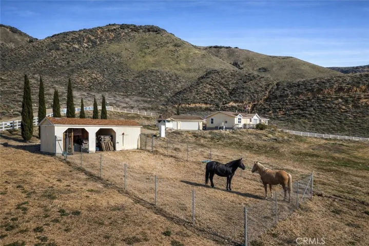 990 Mesa Valley Road, Lebec, California 93243