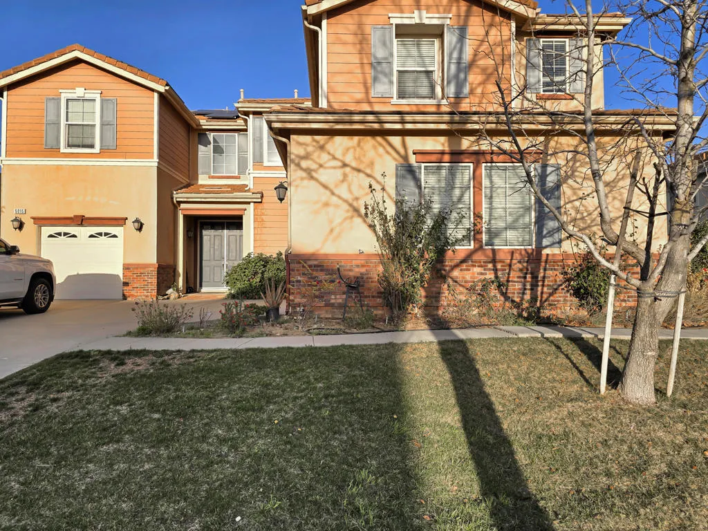 5015 Thornberry Way, Fontana, California 92336 home-pic-27