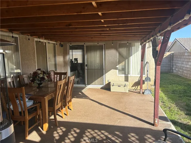 Patio View to Dinning Room