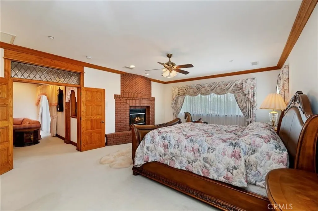 6975 Wyndham Hill Drive, Riverside, California 92506 home-pic-27