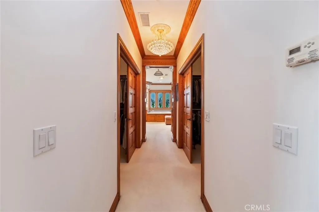 6975 Wyndham Hill Drive, Riverside, California 92506 home-pic-31