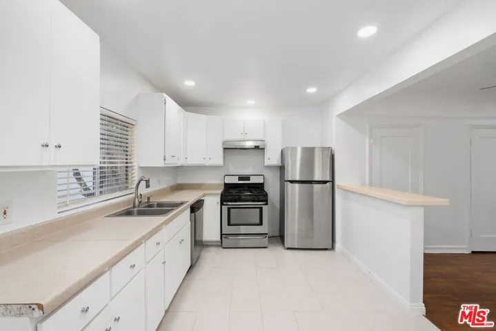 934 N La Jolla Avenue, West Hollywood, California 90046