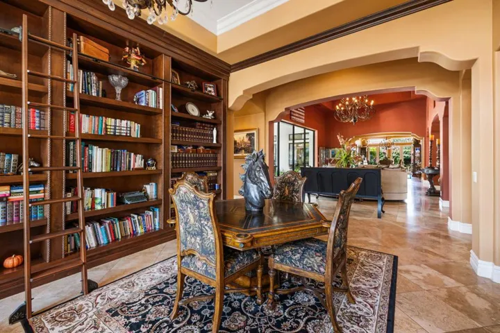 56-web-or-mls-AM4A1756