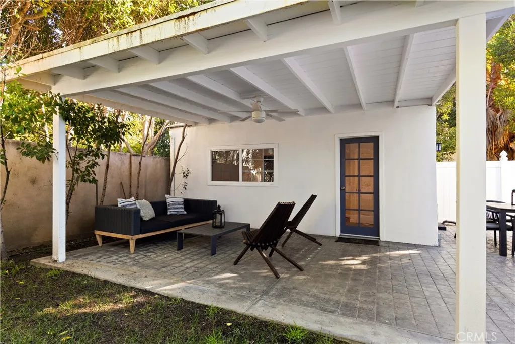5114 Cedros Avenue, Sherman Oaks, California 91403 home-pic-34