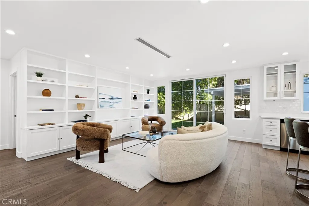 5114 Cedros Avenue, Sherman Oaks, California 91403 home-pic-7