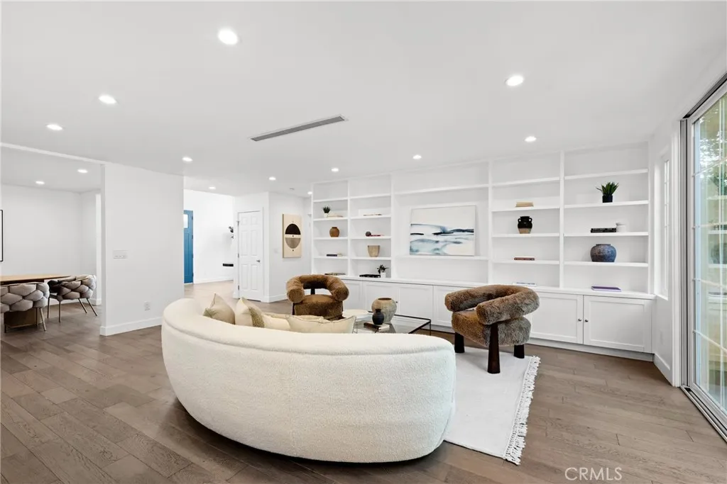 5114 Cedros Avenue, Sherman Oaks, California 91403 home-pic-8