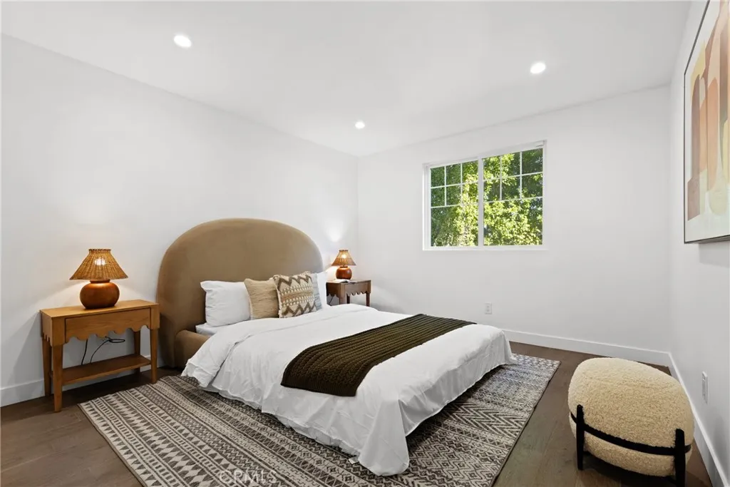 5114 Cedros Avenue, Sherman Oaks, California 91403 home-pic-16