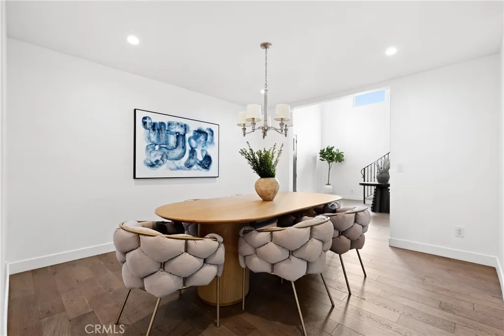 5114 Cedros Avenue, Sherman Oaks, California 91403 home-pic-13