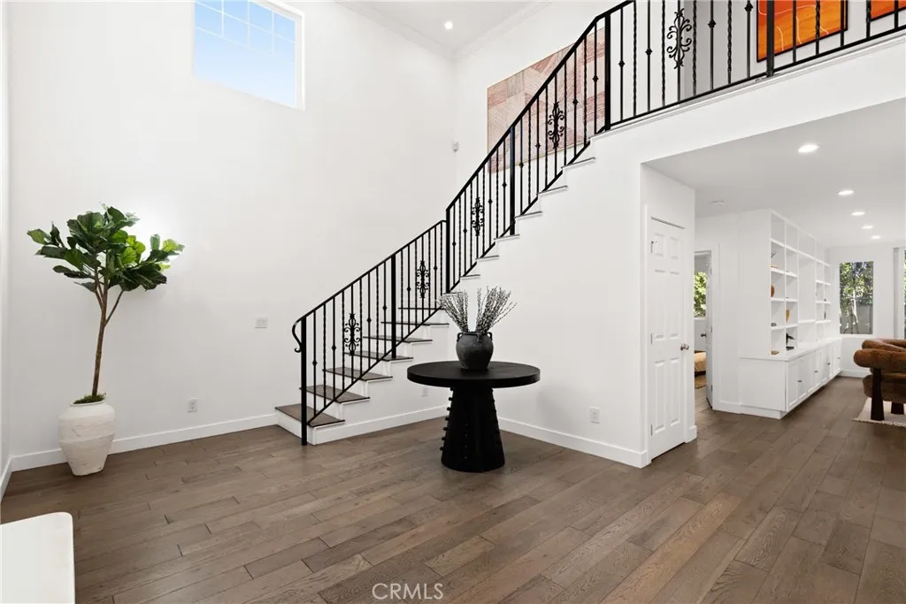 5114 Cedros Avenue, Sherman Oaks, California 91403 home-pic-5