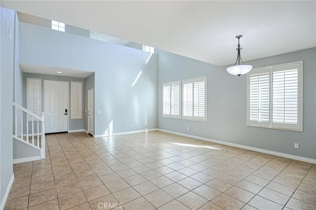 26523 Bladen Avenue, Murrieta, California 92562 home-pic-7