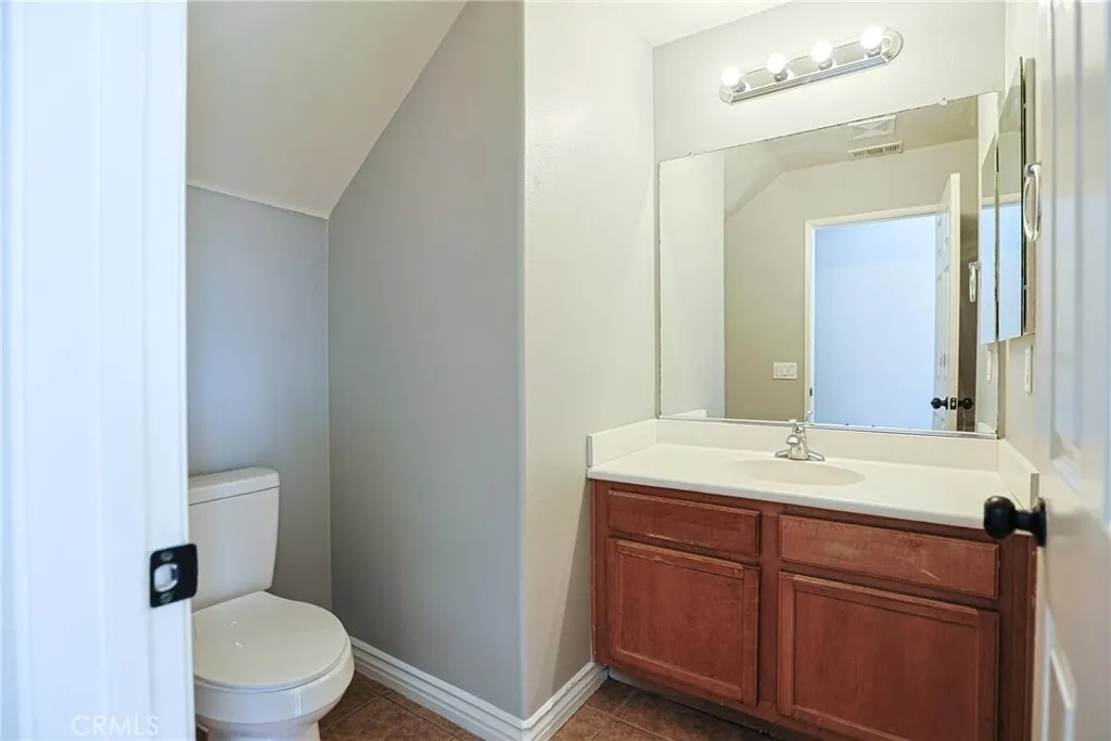 26523 Bladen Avenue, Murrieta, California 92562 home-pic-26