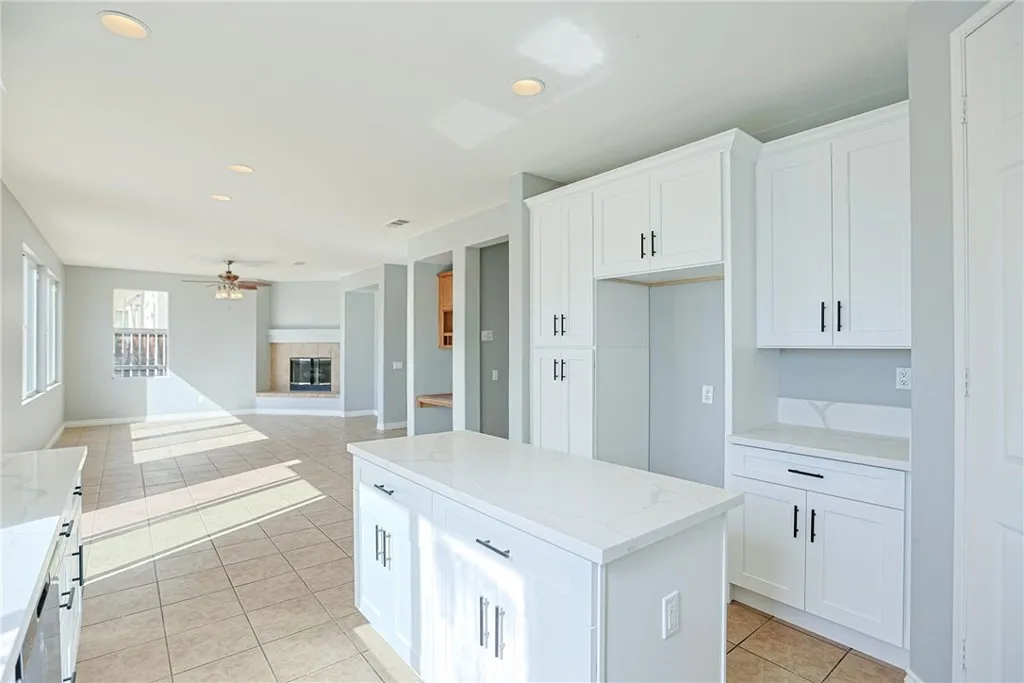 26523 Bladen Avenue, Murrieta, California 92562 home-pic-17
