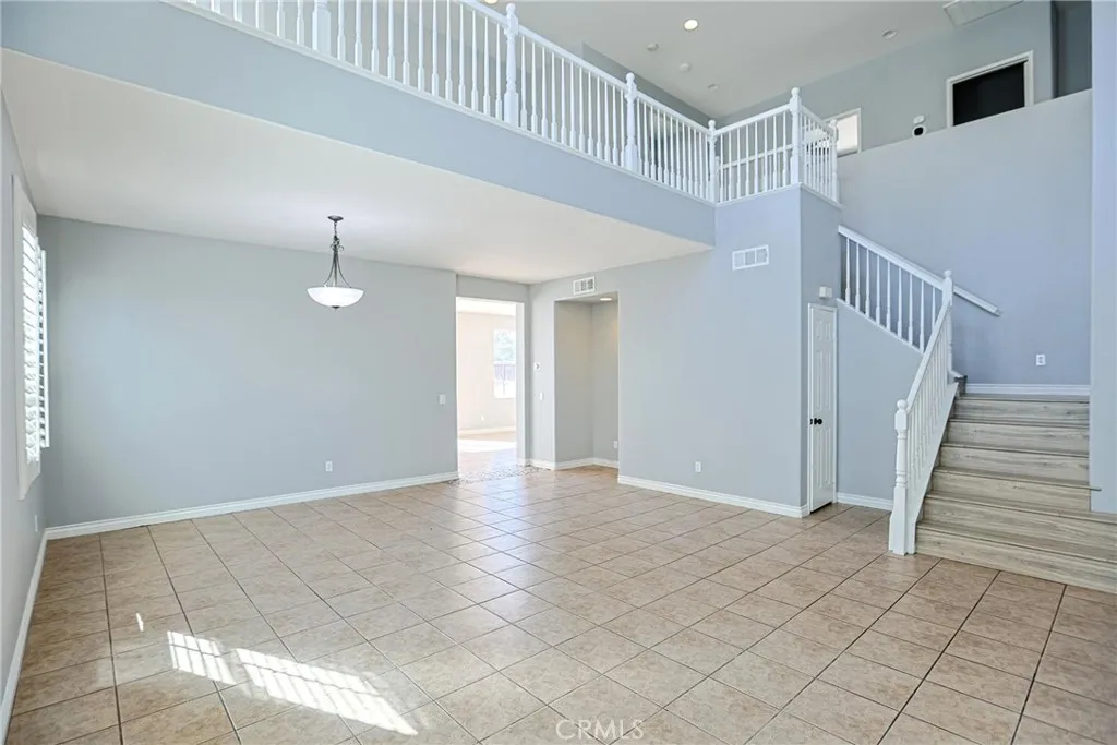26523 Bladen Avenue, Murrieta, California 92562 home-pic-9