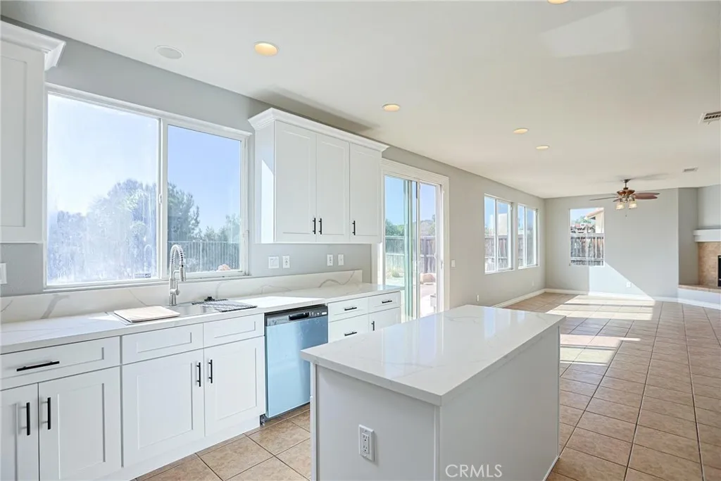 26523 Bladen Avenue, Murrieta, California 92562 home-pic-16