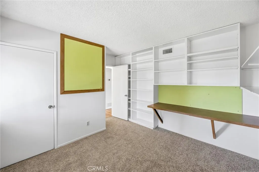 8705 Apple Tree, Cherry Valley, California 92223 home-pic-27