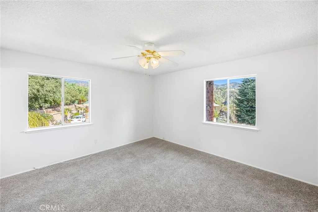 8705 Apple Tree, Cherry Valley, California 92223 home-pic-34
