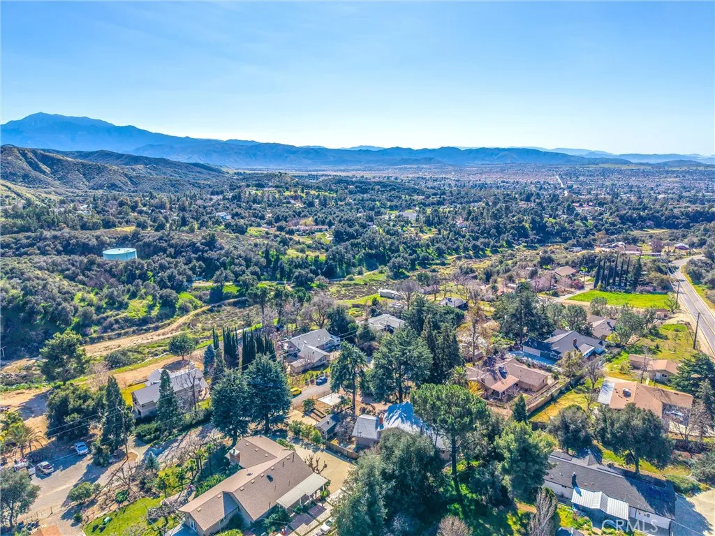 8705 Apple Tree, Cherry Valley, California 92223 home-pic-70