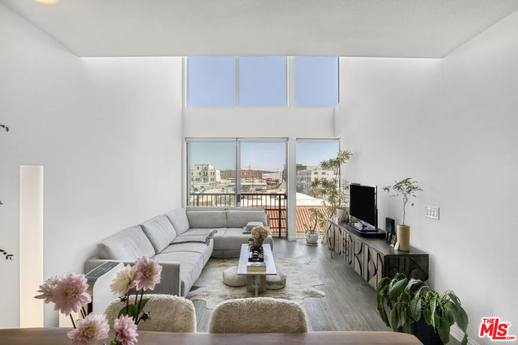 629 Traction Avenue 412, Los Angeles, California 90013 home-pic-6