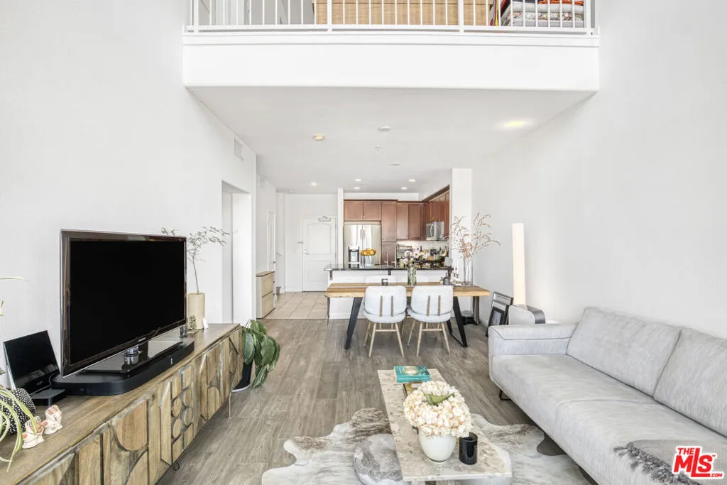 629 Traction Avenue 412, Los Angeles, California 90013 home-pic-8