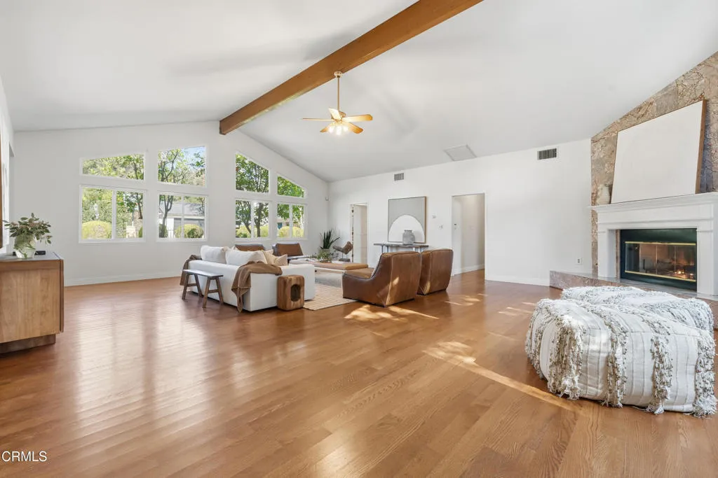 616 Groveview Lane, La Canada Flintridge, California 91011 home-pic-3