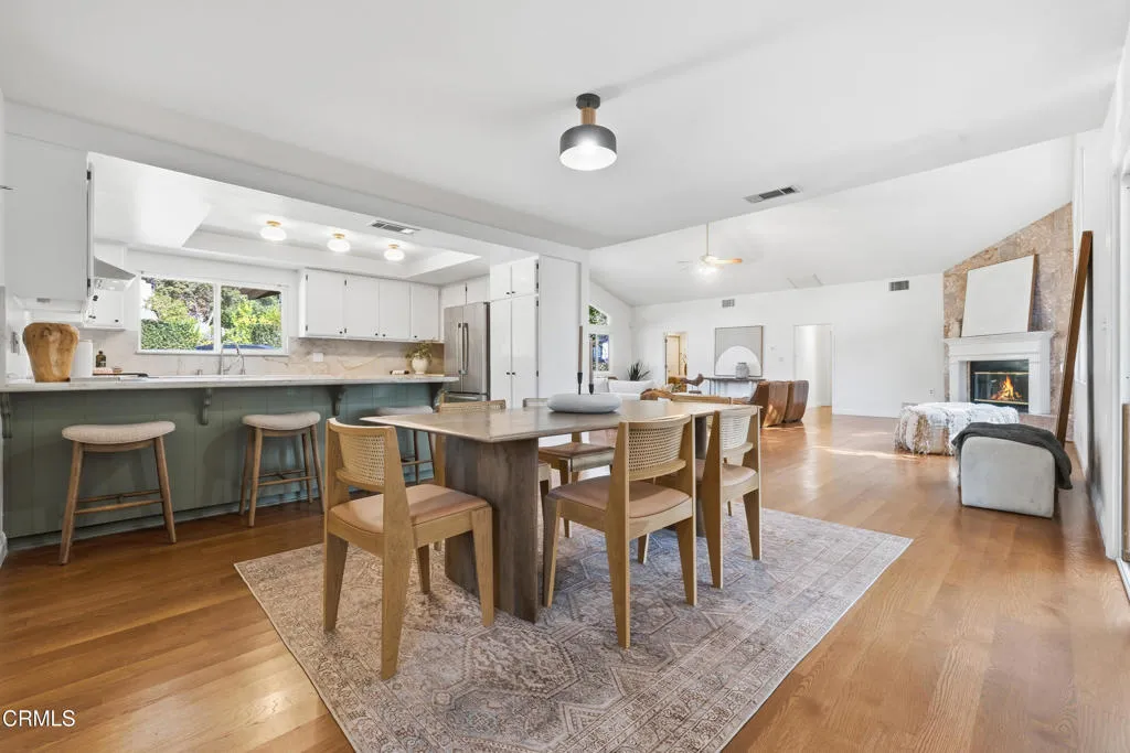 616 Groveview Lane, La Canada Flintridge, California 91011 home-pic-4