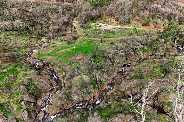 BUILD SITE INRELATION TO MUD CREEK