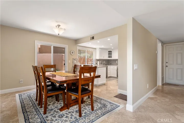 1106 Ridgecrest, Costa Mesa, California 92627
