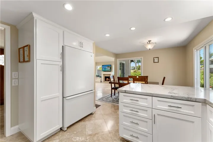 1106 Ridgecrest, Costa Mesa, California 92627