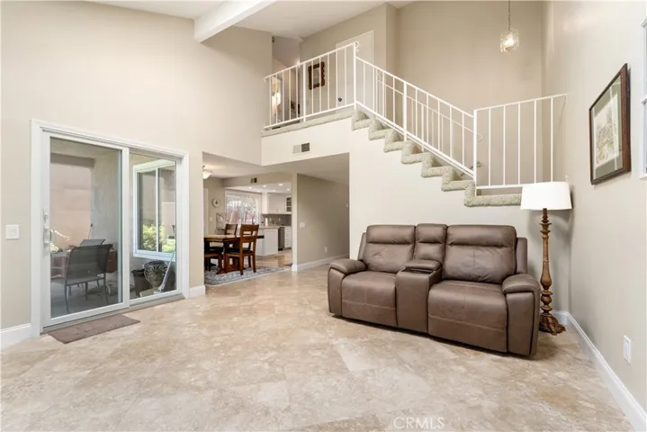 1106 Ridgecrest, Costa Mesa, California 92627